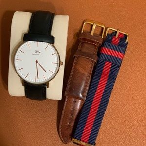 DW watch + 2 eatra bands